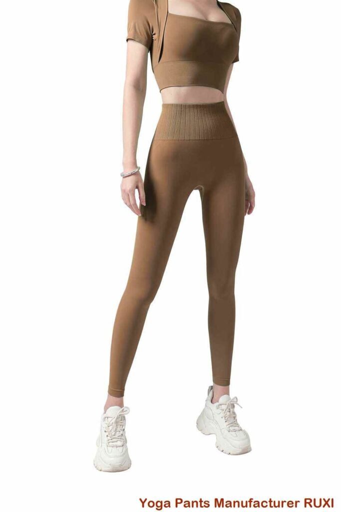 Shorts de golfe marinho feminino confortável e elegante